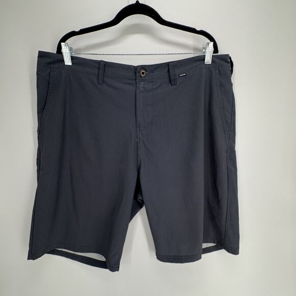 Hurley Shorts Mens 38 Black Walkshorts Lightweight Outdoor Stretch Golf Casual - Picture 1 of 10
